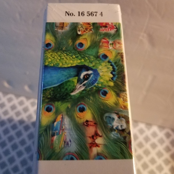 Ravensburger 2000 Piece Peacock Puzzle New - Picture 3 of 12